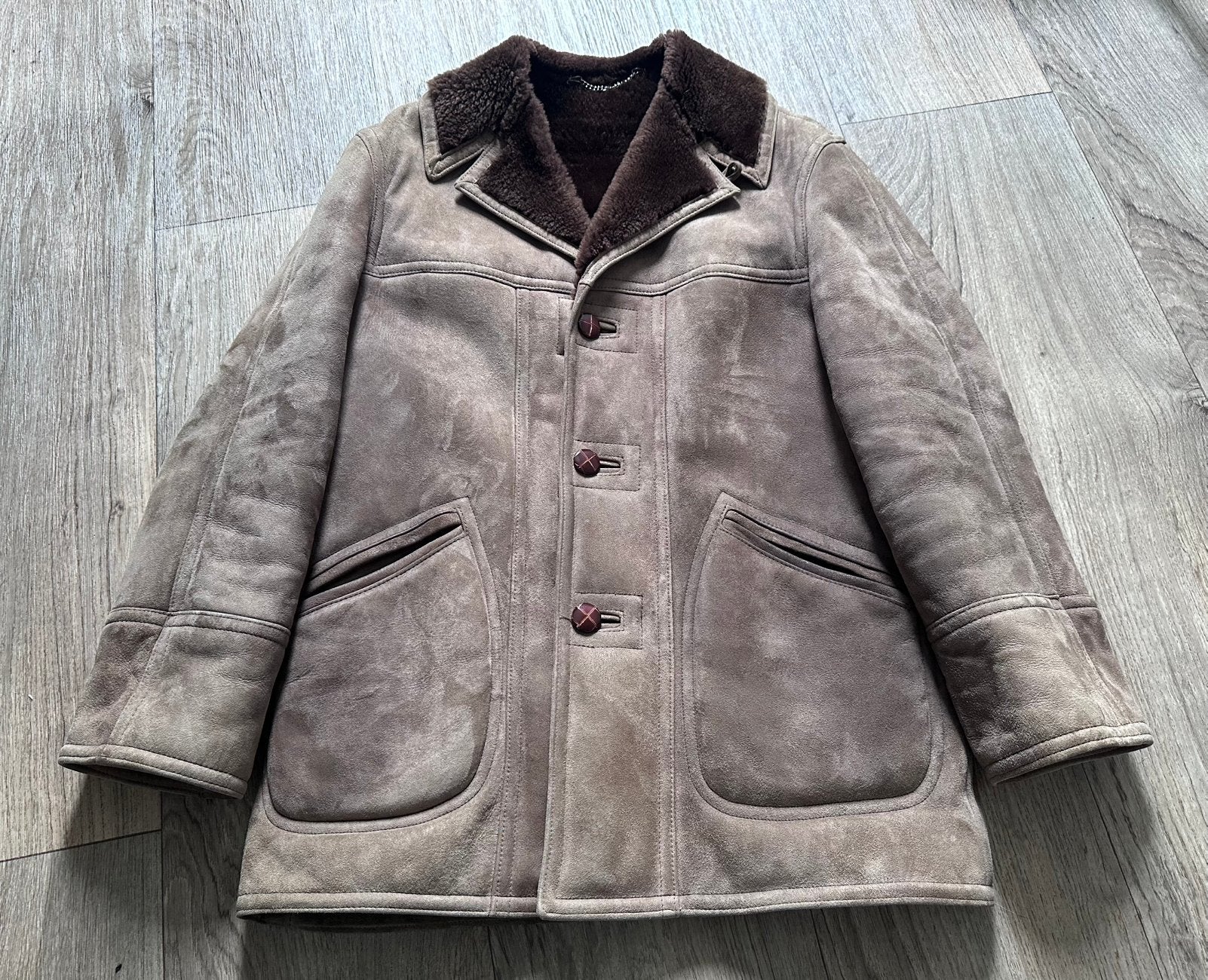 Vintage shearling coat / jas maat L, Ophalen of Verzenden, Gedragen, Maat 42/44 (L), Bruin