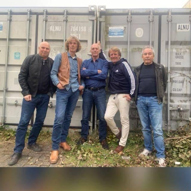 Toetsenist gezocht, Contacten en Berichten, Muziek maken en Bandleden