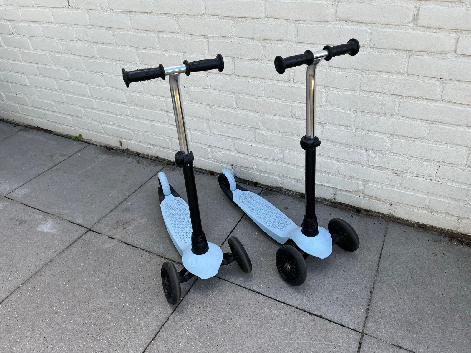 2x decathlon Oxelo Driewielstep voor kinderen B100 blauw, Ophalen of Verzenden, Zo goed als nieuw, Gewone step