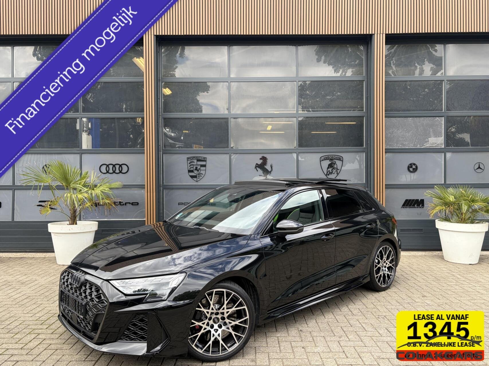 Audi RS3 2.5 TFSI HULK ED.|SONOS|HuD|PANO|KERAMISCH|400PK, Auto's, Automaat, Dealer onderhouden, Gebruikt, Euro 6