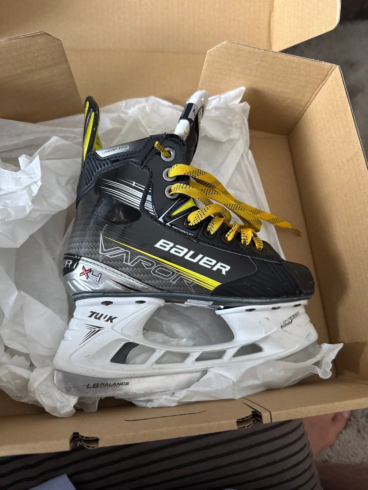 Bauer Vapor X4 IJshockechaatsen, Ophalen of Verzenden, Zo goed als nieuw, IJshockeyschaatsen, Bauer