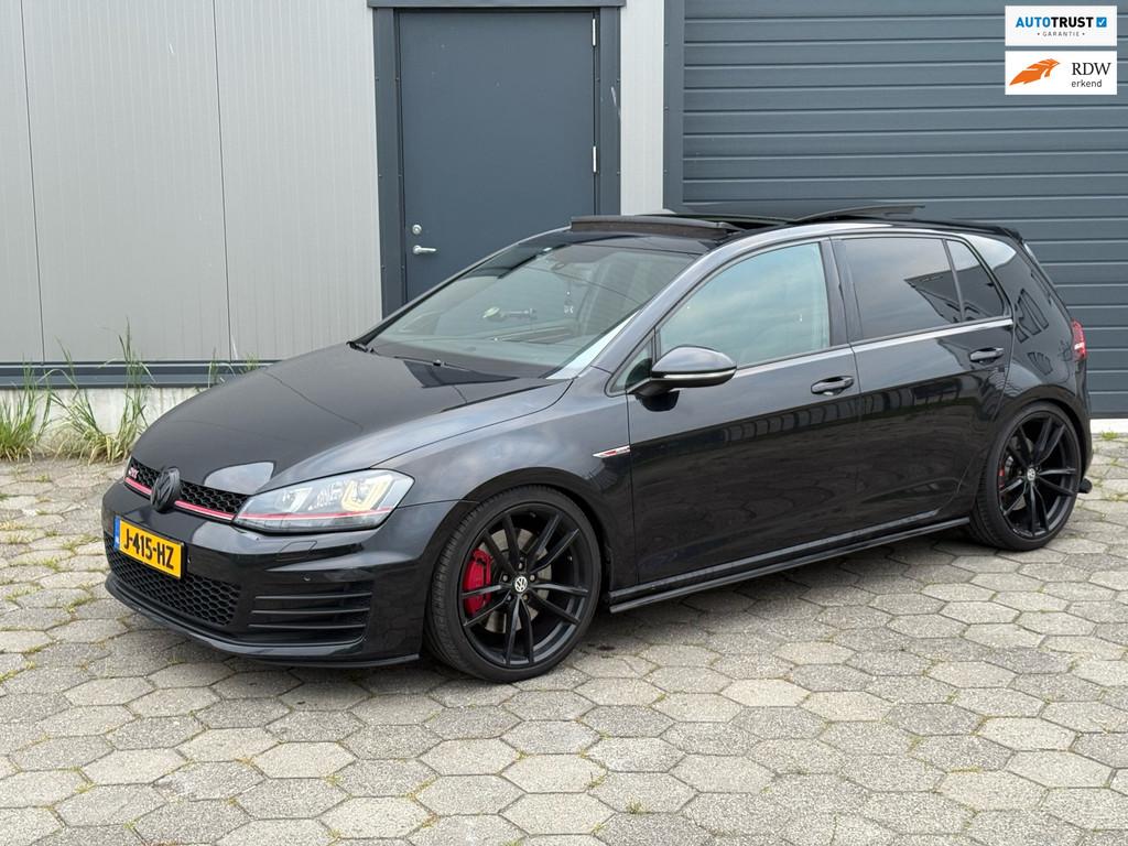 Volkswagen Golf 2.0 TSI GTI Performance DSG, PANO, DYNAUDIO!, Gebruikt, Euro 6, 4 cilinders, 1984 cc
