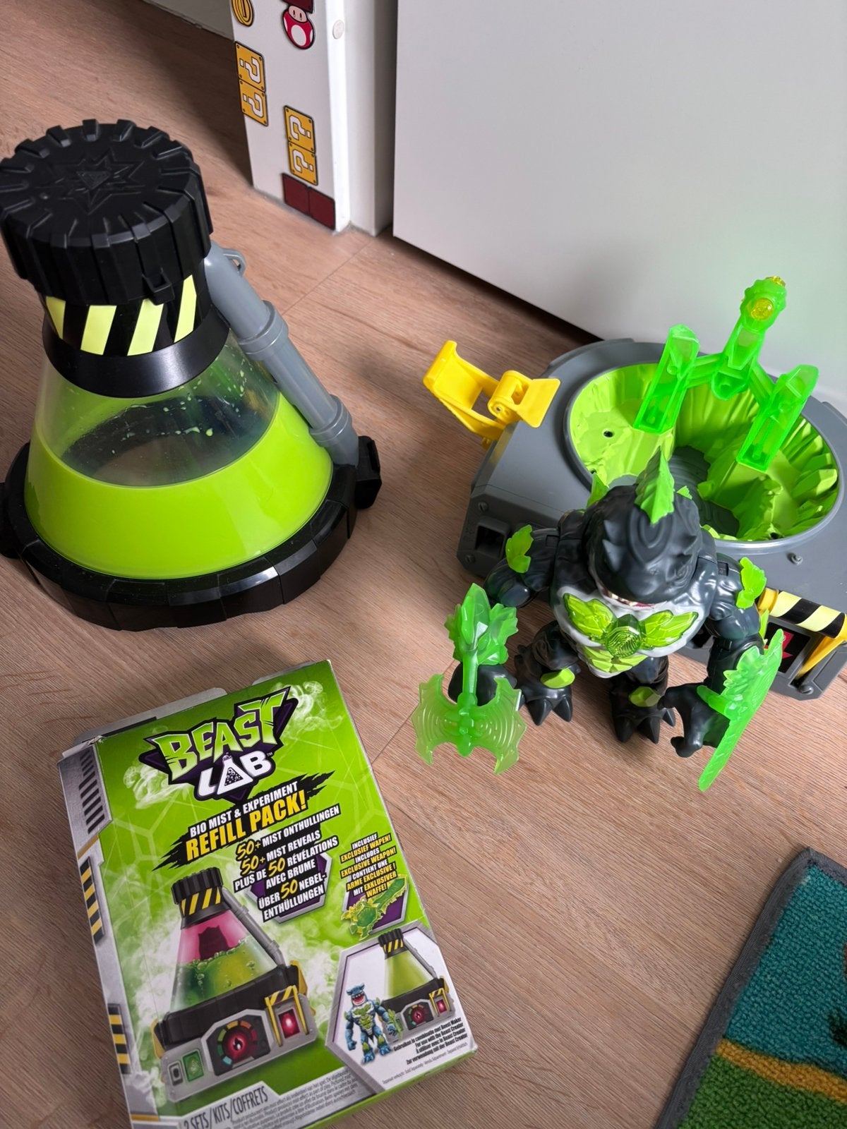Beast Lab, Ophalen, Zo goed als nieuw