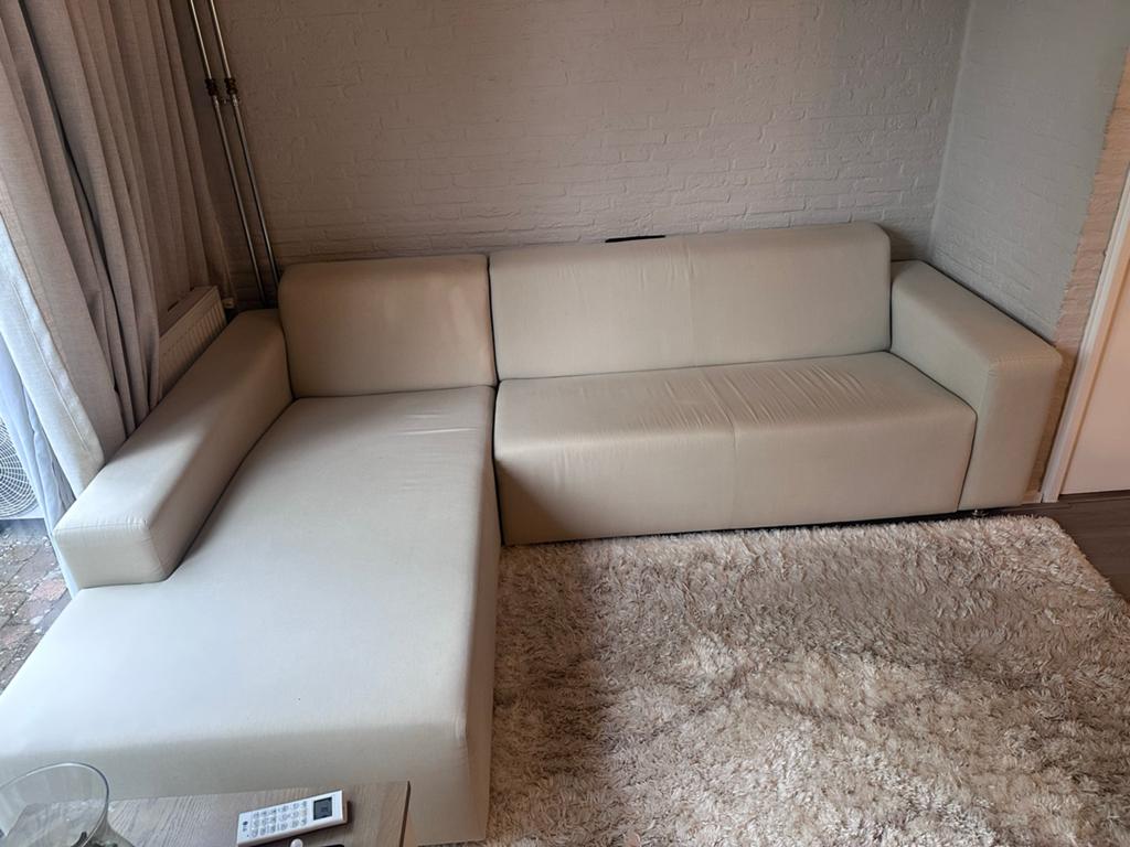 Mooie strakke beige hoekbank met loungegedeelte, Ophalen, 250 tot 300 cm, Gebruikt, Hoekbank