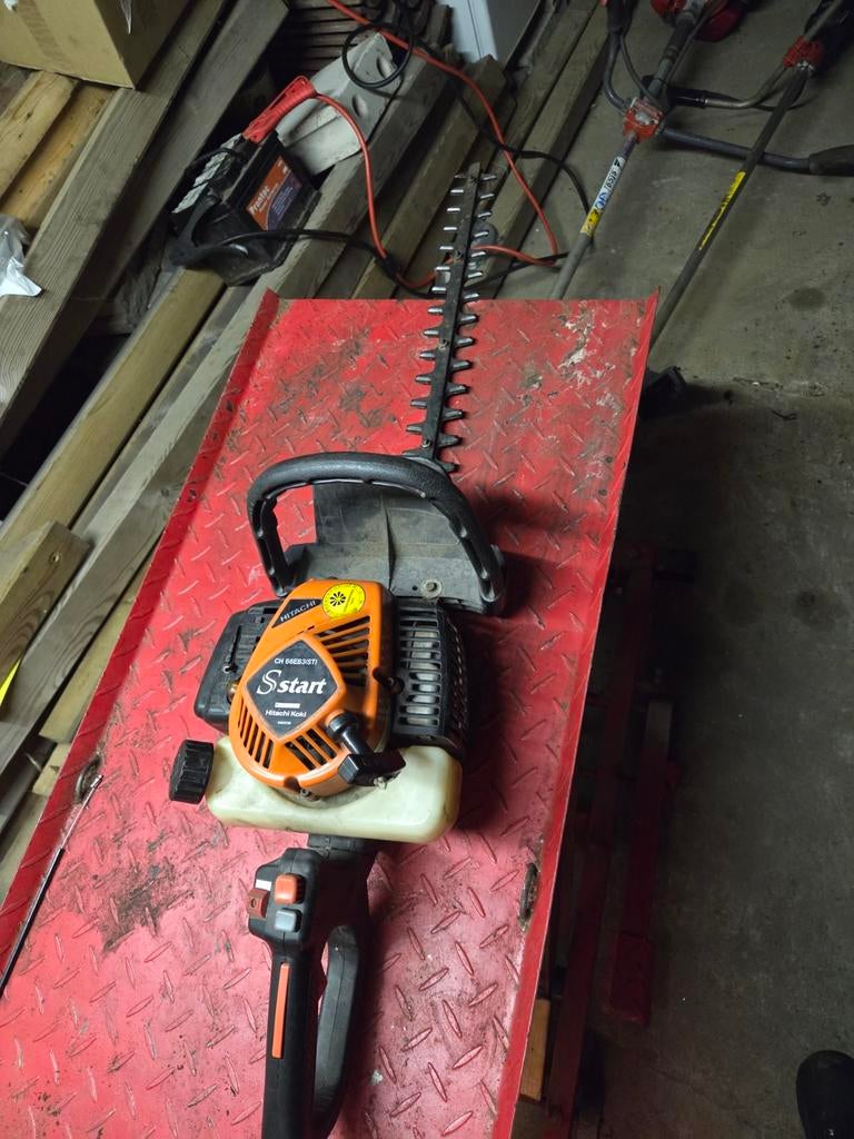 Hitachi Benzine Heggenschaar CH 66EB3(ST) Sstart, Tuin en Terras, Heggenscharen, Gebruikt, Benzine, Ophalen