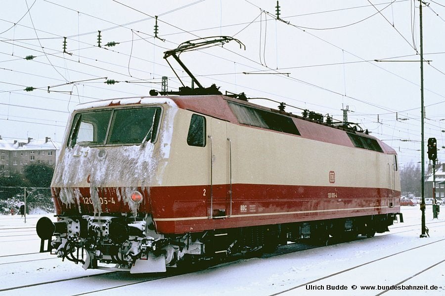 MARKLIN 3348 Duitse briljante eloc serie 120 DB in ovp, Wisselstroom, Locomotief, Ophalen of Verzenden, Zo goed als nieuw