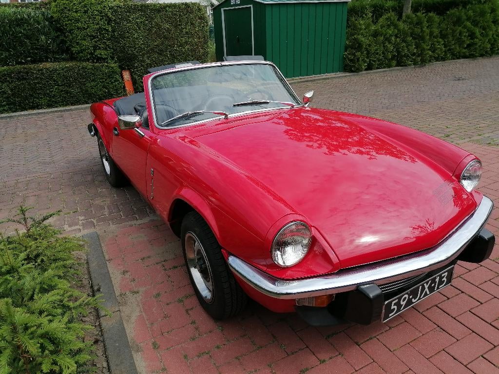 Triumph Spitfire 1.5 TC 1976 Rood overdrive, Auto's, Triumph, Particulier, Spitfire, Benzine, Cabriolet, Handgeschakeld, Origineel Nederlands