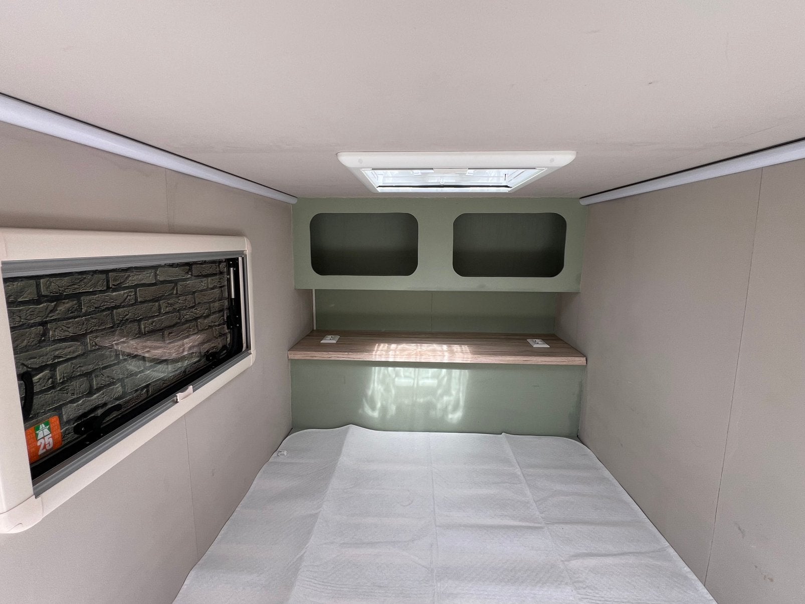 Te koop: Unieke zelfgebouwde mini caravan!, Ophalen, Gebruikt