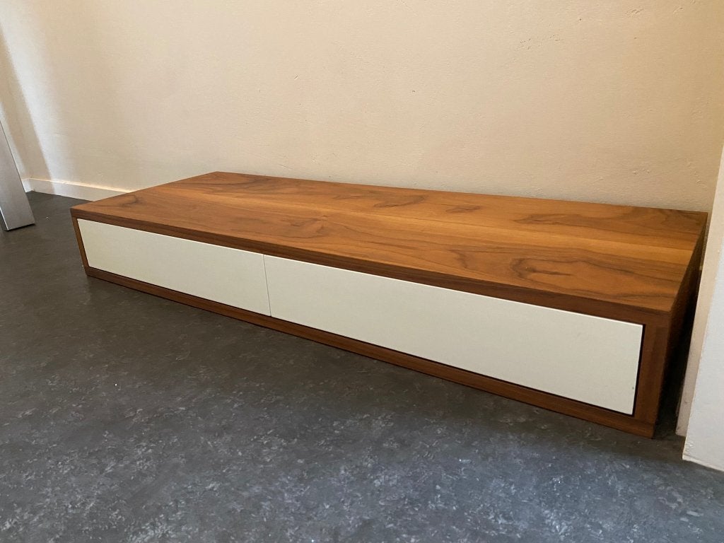 Notenhouten halmeubel / dressoir op maat door meubelmaker, Huis en Inrichting, Ophalen, 100 tot 150 cm, Zo goed als nieuw, 25 tot 50 cm