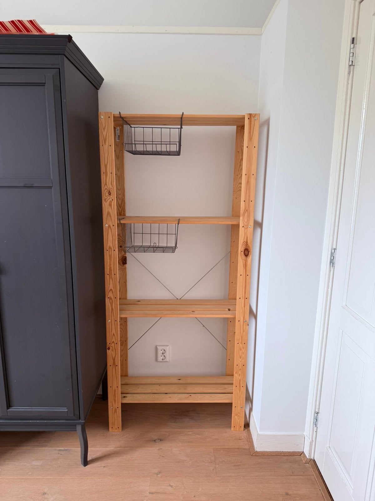 Ikea Hejne stellingkast met manden, goede staat, Huis en Inrichting, Kasten | Stellingkasten, Ophalen, Gebruikt
