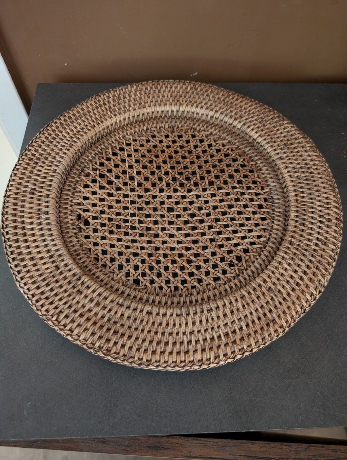 Onderbord riet / rotan gevlochten 32 cm, Overige typen, Ophalen of Verzenden, Zo goed als nieuw, Onbekend