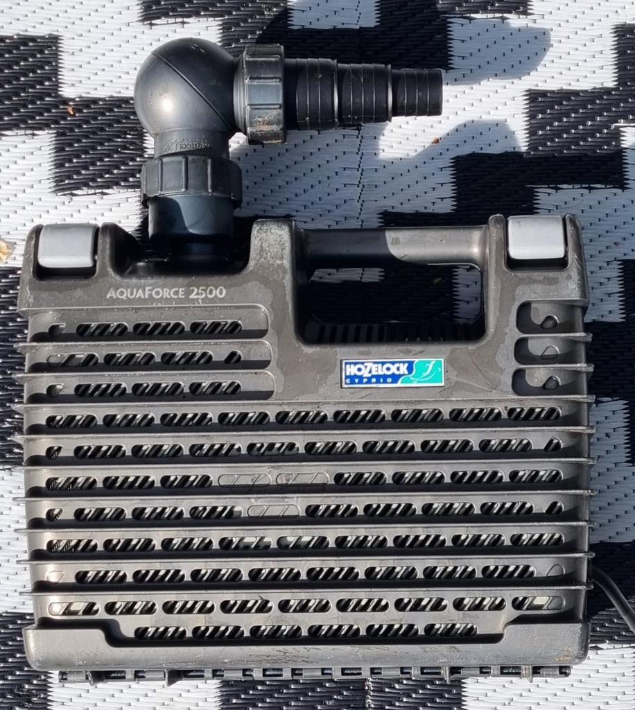 Hozelock AquaForce 2500. Zie ook mijn andere advertenties., Ophalen of Verzenden, Zo goed als nieuw, Vijverpomp