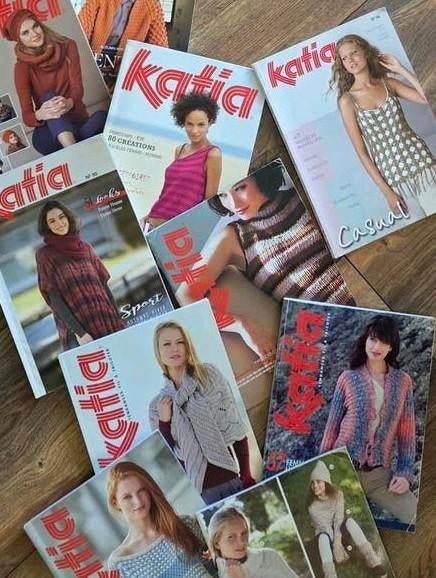 14x Katia breiboeken patrone 6 andere oa Filati + Linea Pura, Ophalen of Verzenden, Breien of Haken, Patroon of Boek