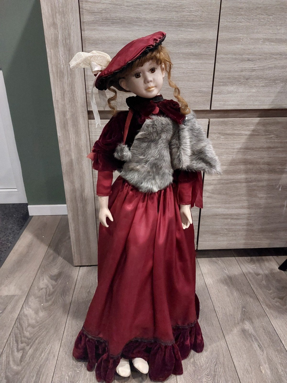 porseleinen pop victoriaanse stijl 1 meter groot, Ophalen of Verzenden, Gebruikt