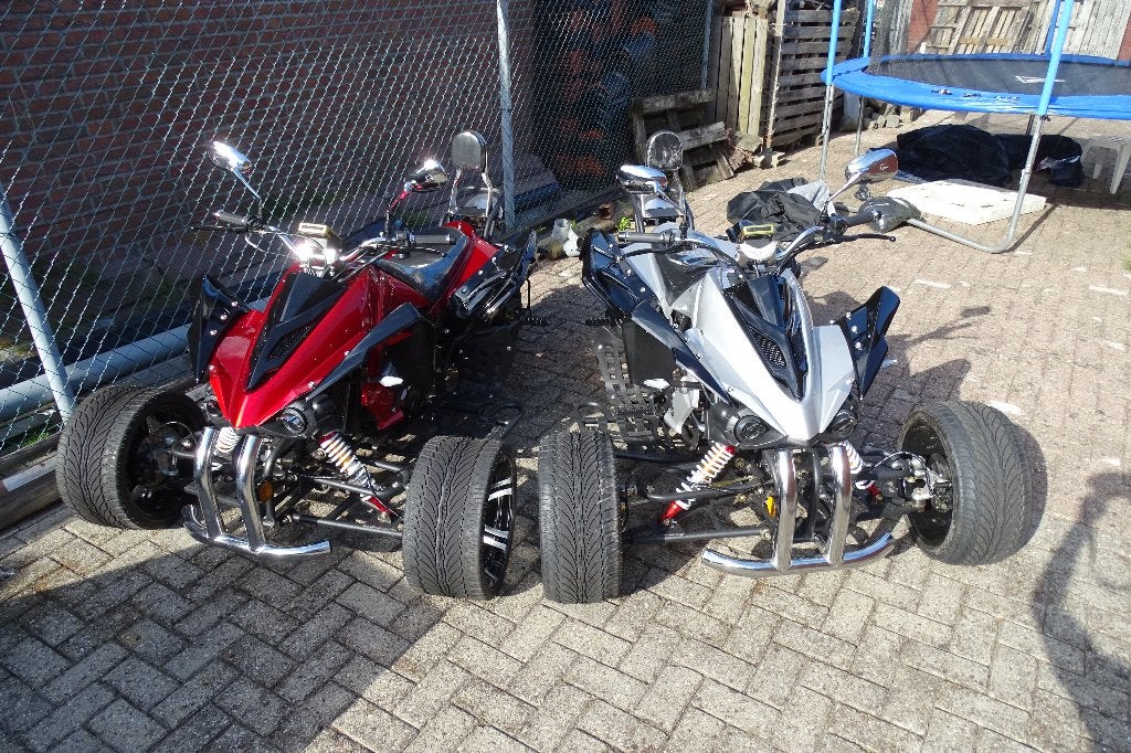 Zilver metallic trike (250cc) – Rijbewijs B – DHZ-project, Ophalen
