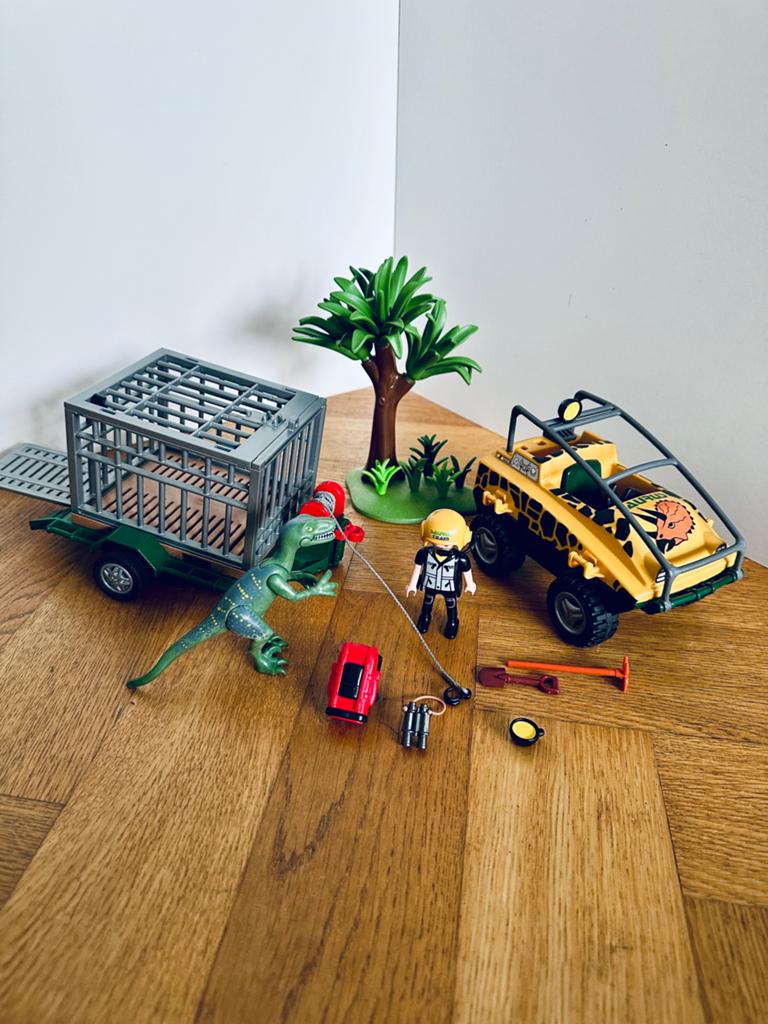 Playmobil Amfibievoertuig 4175 met dino en accessoires, Ophalen of Verzenden, Zo goed als nieuw, Complete set