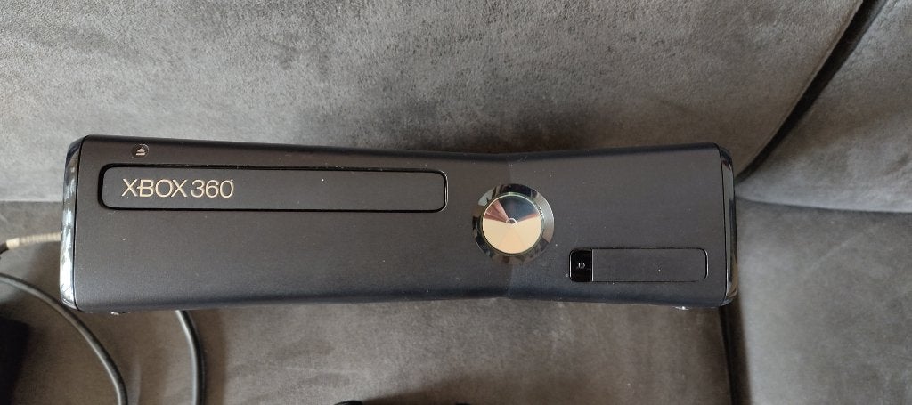 Xbox One + Xbox 360 + controllers + accesoires, Spelcomputers en Games, Spelcomputers | Xbox | Accessoires, Gebruikt, Overige typen