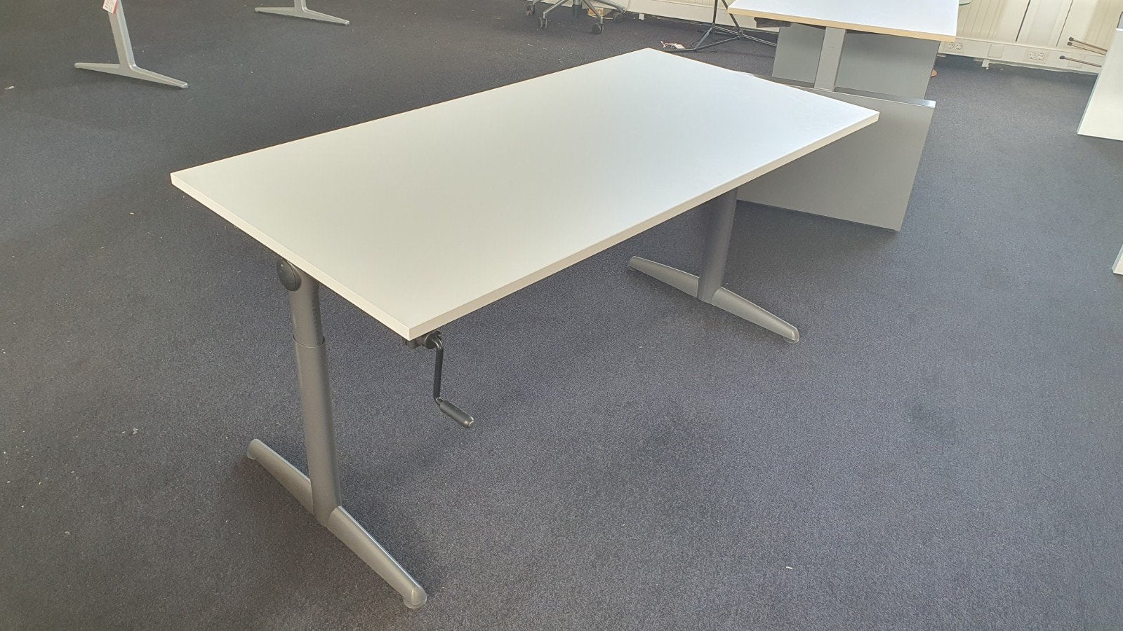 Bureau Ahrend 160x80 cm slinger verstelbaar, Ophalen, 160 cm, Metaal, Zo goed als nieuw