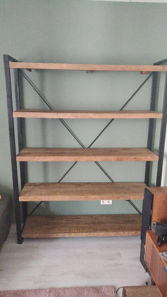 Industriele MANGO houten kast, Met plank(en), Gebruikt, 200 cm of meer, 150 tot 200 cm