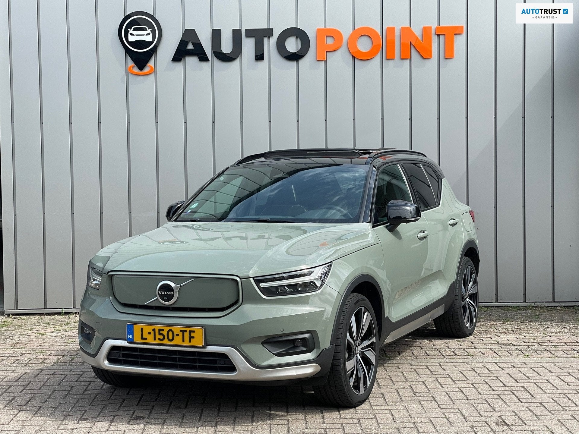 Volvo XC40 Recharge P8 AWD R-Design ORG NL SOH100%|PANO|360*, Auto's, Volvo, Zwart, Origineel Nederlands, Vierwielaandrijving