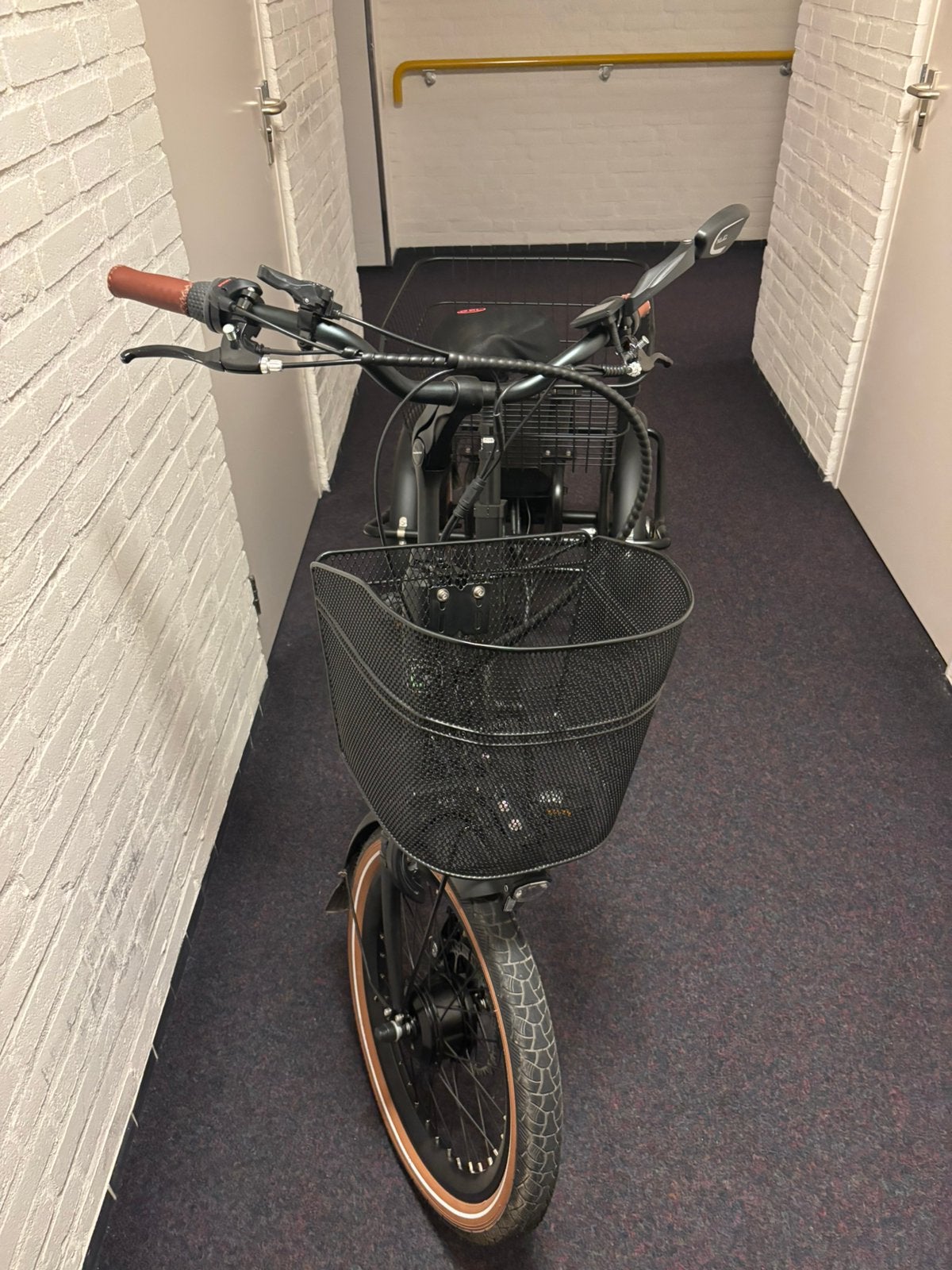 Elektrische driewieler, Ophalen, Zo goed als nieuw