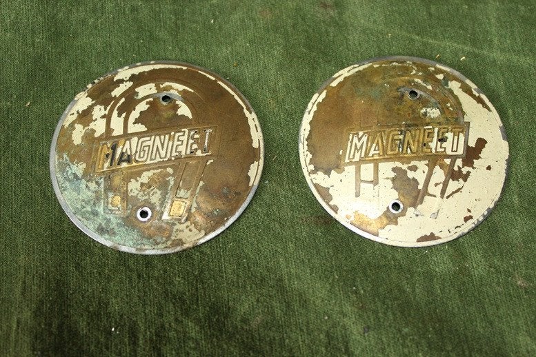 setje Magneet bromfiets tank emblemen jaren 50/60, Fietsen en Brommers, Ophalen of Verzenden, Gebruikt, Tank, Overige merken