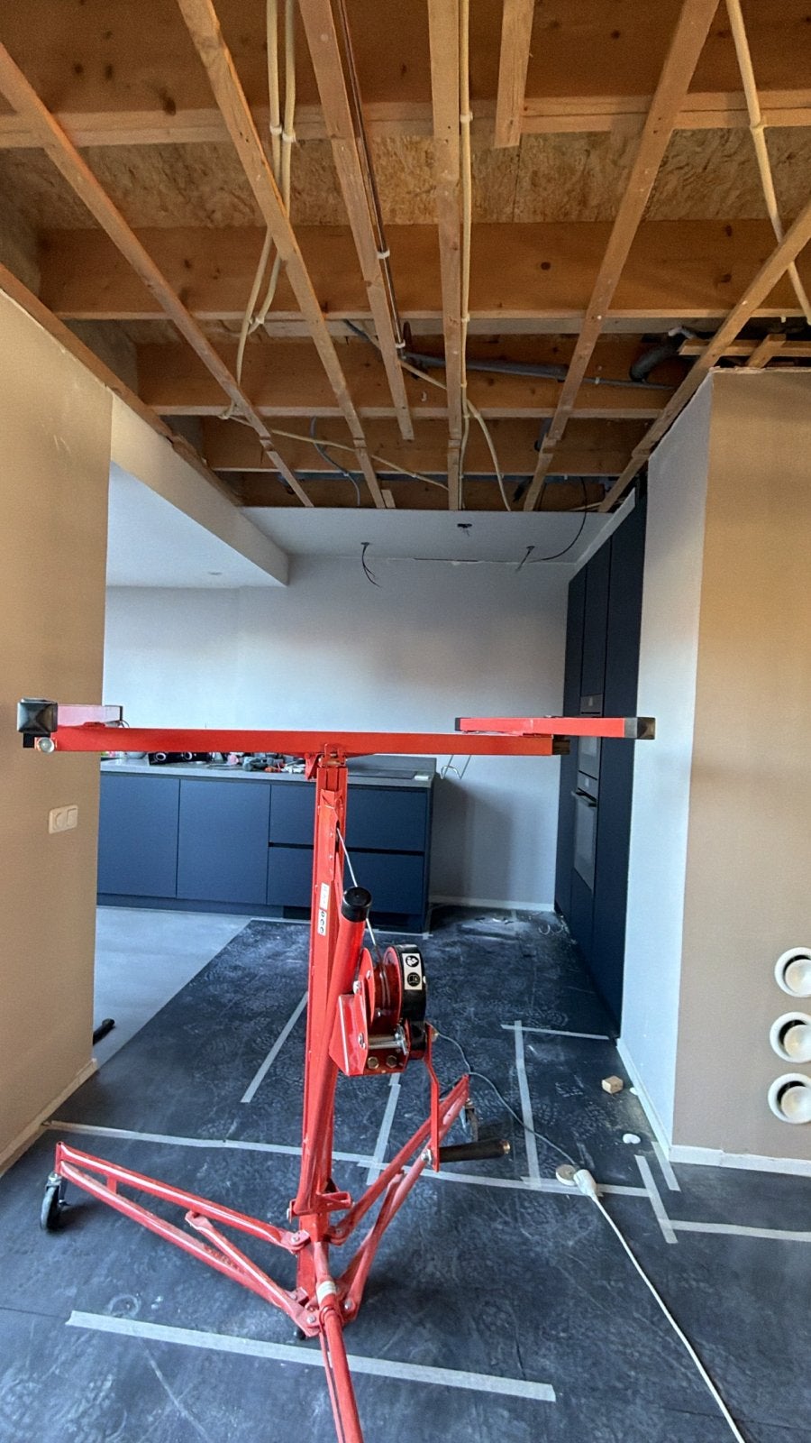 Plafondlift / Platenlift voor gipsplaten, Doe-het-zelf en Verbouw, Lieren en Takels, Ophalen of Verzenden
