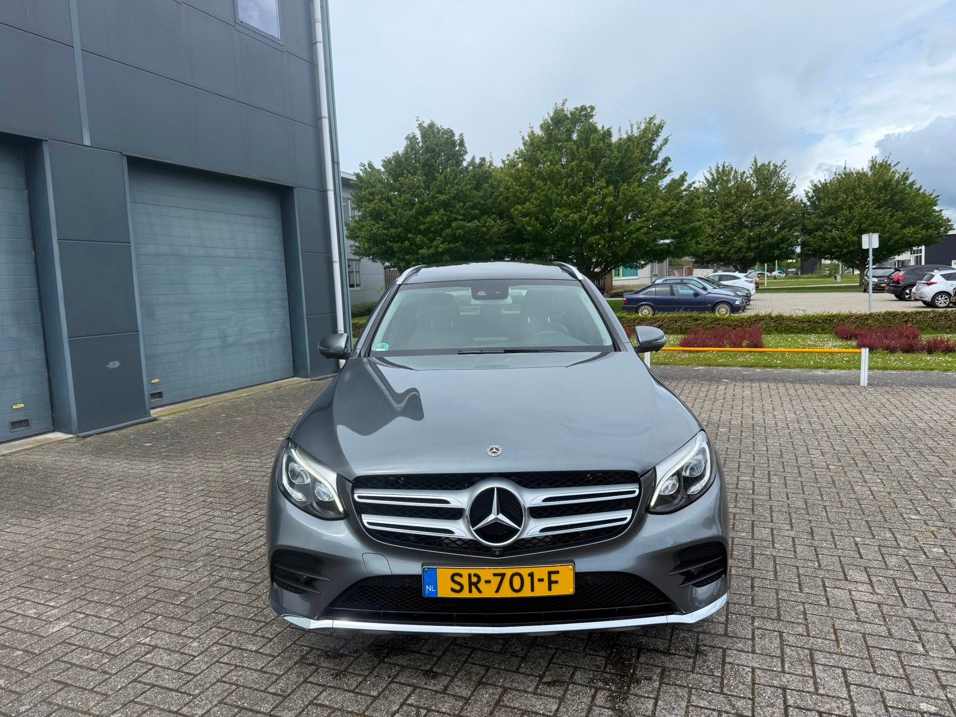 Mercedes-Benz GLC-klasse 220 d 4MATIC AMG Pano 2018 Nieuwe A, Auto's, Automaat, Dealer onderhouden, Gebruikt, 2500 kg