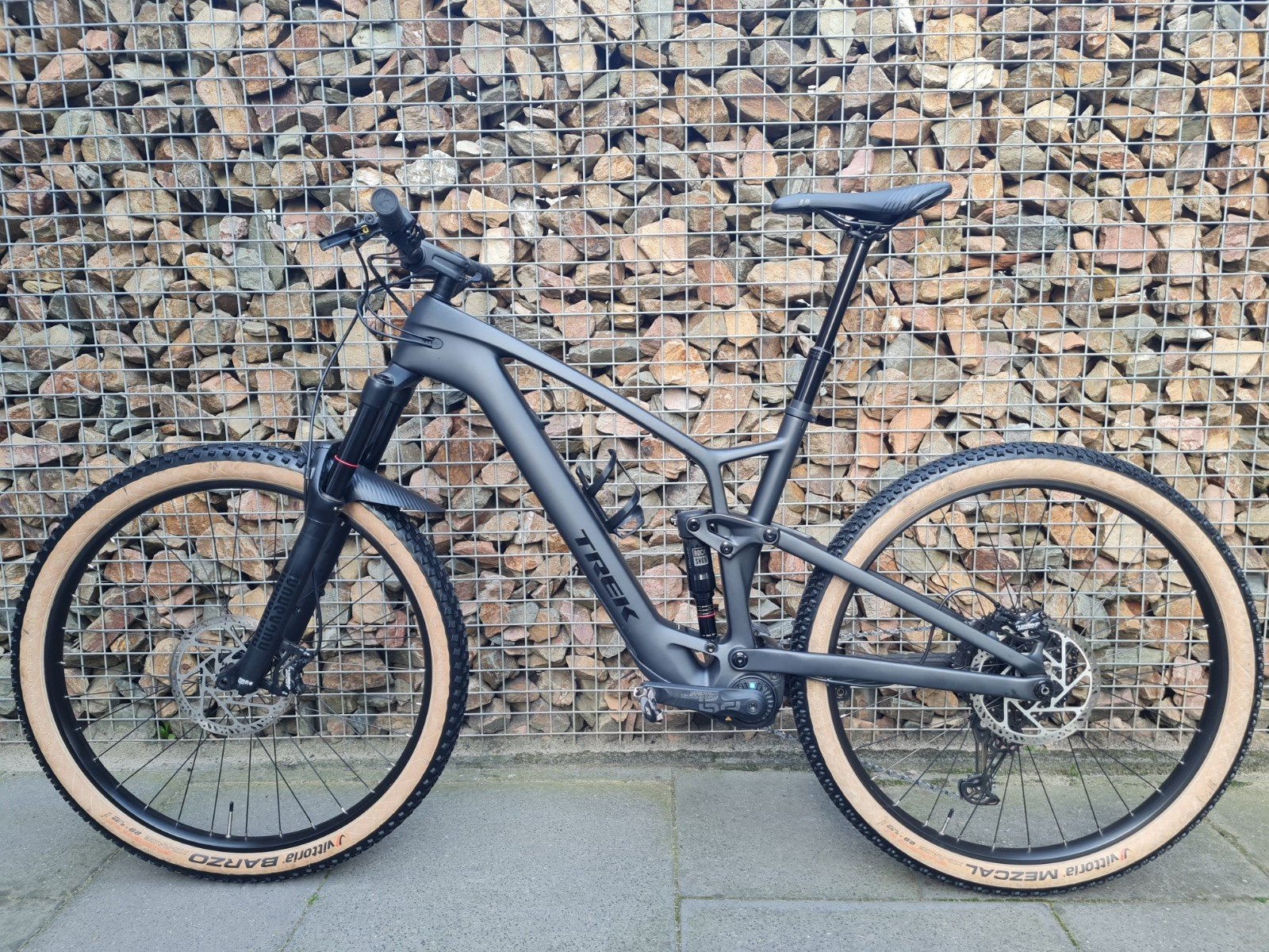 Zeer nette 29" Trek Fuel EXE 9.5 carbon fully E-MTB maat XL