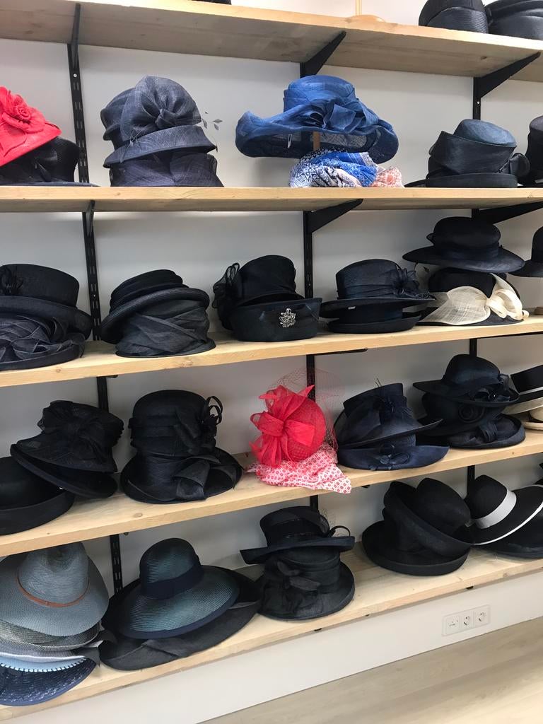 Hoeden in verschillende stijlen en maten., Ophalen of Verzenden, Zo goed als nieuw, One size fits all
