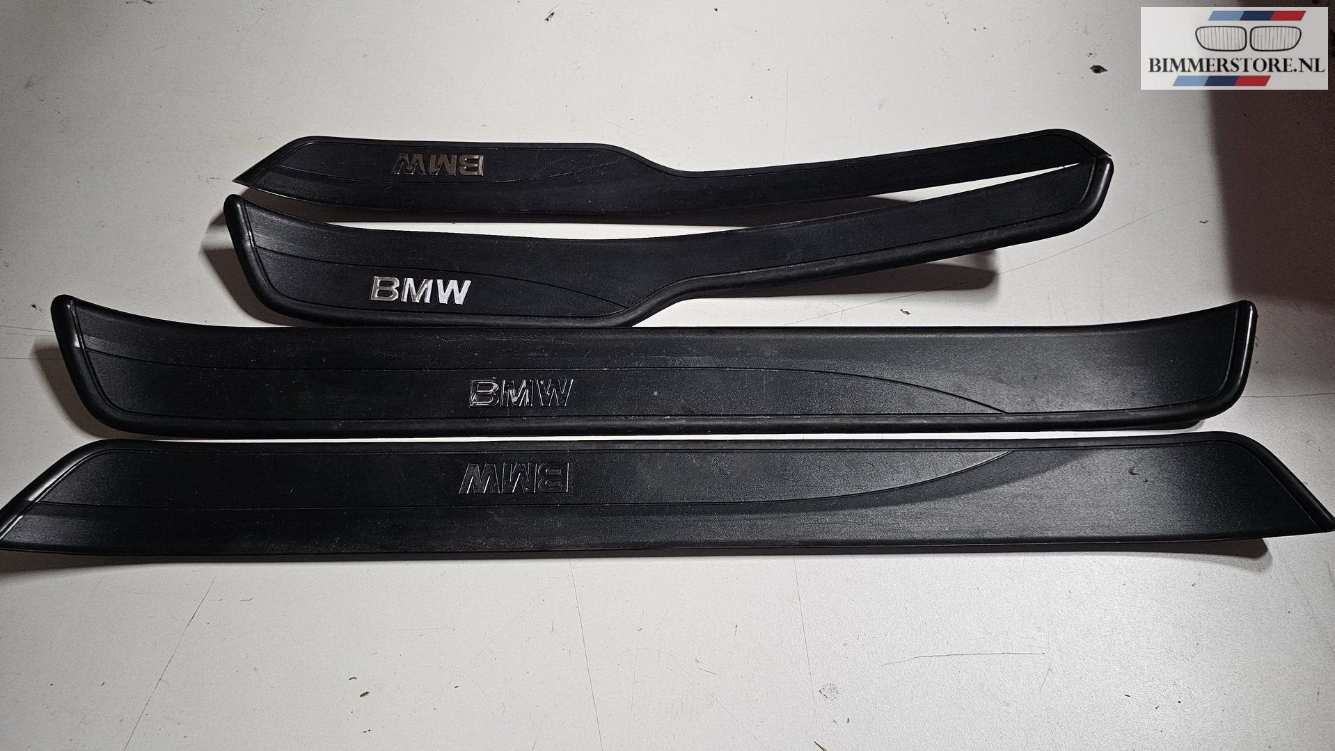 Instaplijsten set 4 dlg BMW 3 serie E90 E91 574773060279 574, Gebruikt, -, Ophalen of Verzenden, -