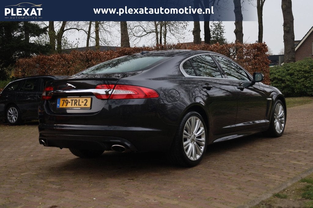 Jaguar XF 5.0 V8 385PK Aut. | Bowers & Wilkins | Alcantara h, Auto's, Jaguar, Automaat, Euro 5, 1850 kg, Bedrijf