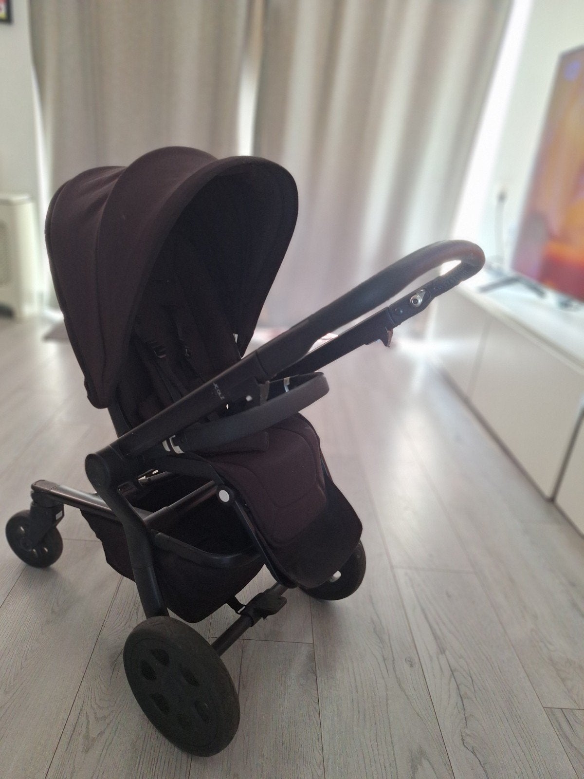 Joolz Hub all black incl. cocoon en Maxi-Cosi, Zo goed als nieuw, Combiwagen, Verstelbare duwstang, Ophalen