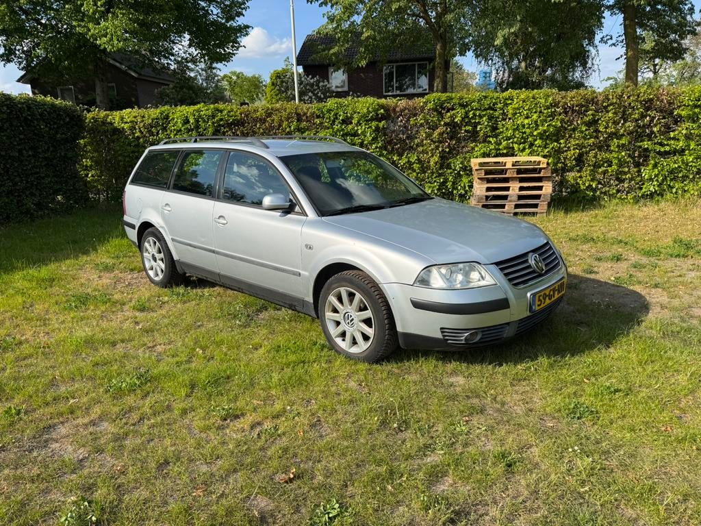 Volkswagen Passat 2.0 Variant 2001 Airco Cruise control, Voorwielaandrijving, 4 cilinders, 1984 cc, Origineel Nederlands