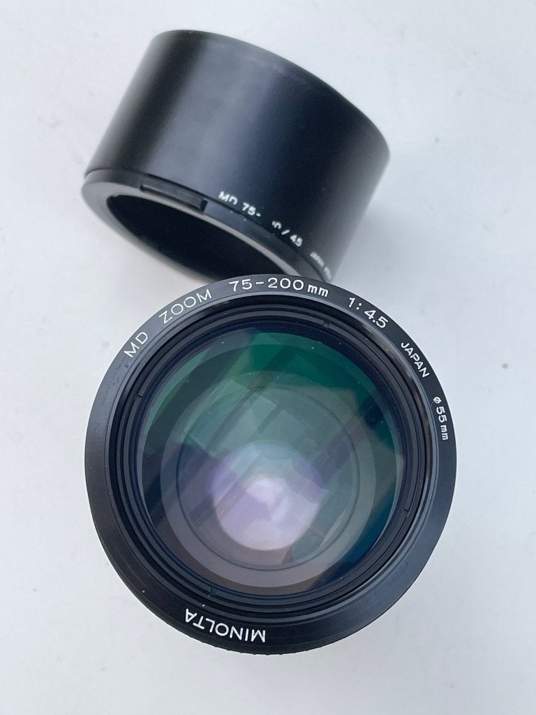 Minolta MD zoom Rokkor 4.5/75-200mm (defect diafragma), Ophalen of Verzenden, 1960 tot 1980