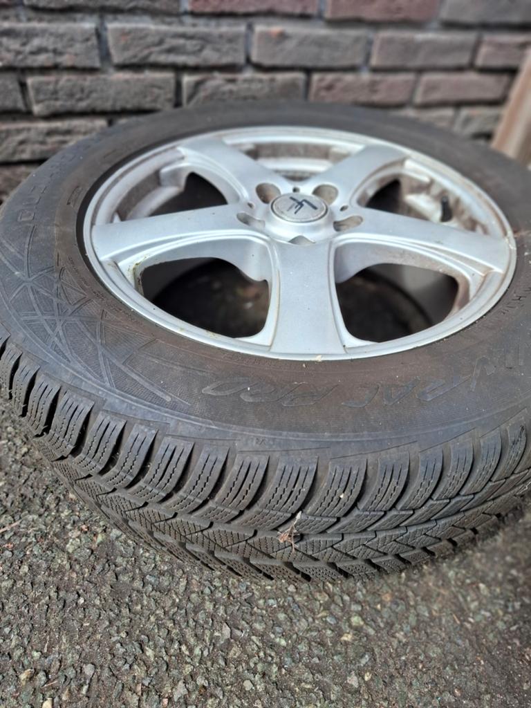 Winterbanden met velgen - Vredestein Wintrac Pro, Auto-onderdelen, Banden en Velgen, Ophalen, Gebruikt, Banden en Velgen, 17 inch