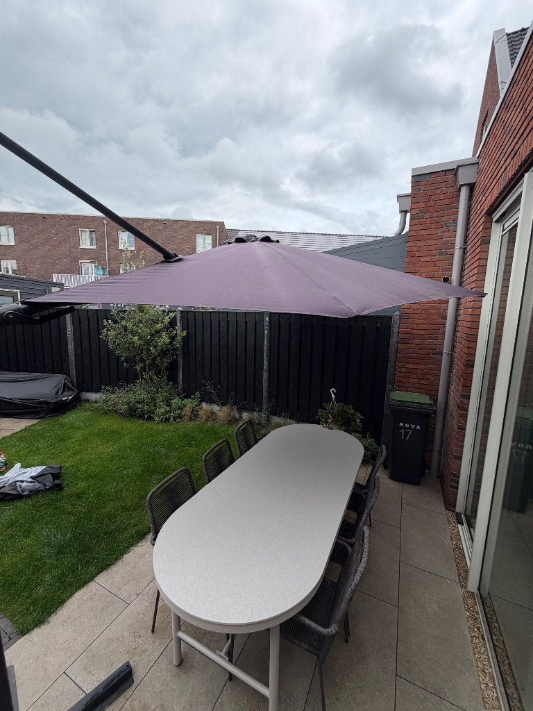 Grote zweefparasol, Tuin en Terras, Parasols, Ophalen of Verzenden, Gebruikt, 2 tot 3 meter, Zweefparasol