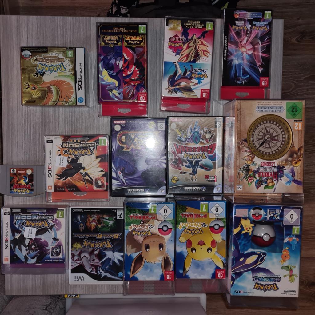 Grote Pokémon Nintendo Collectie - Consoles, Games & Meer, Spelcomputers en Games, Ophalen, Zwart, 2DS, Zo goed als nieuw