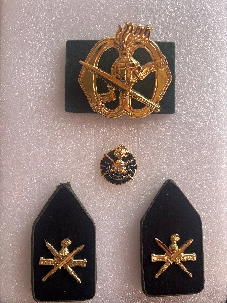 Lotje KCT 2, Verzenden, Landmacht, Nederland, Kleding of Schoenen