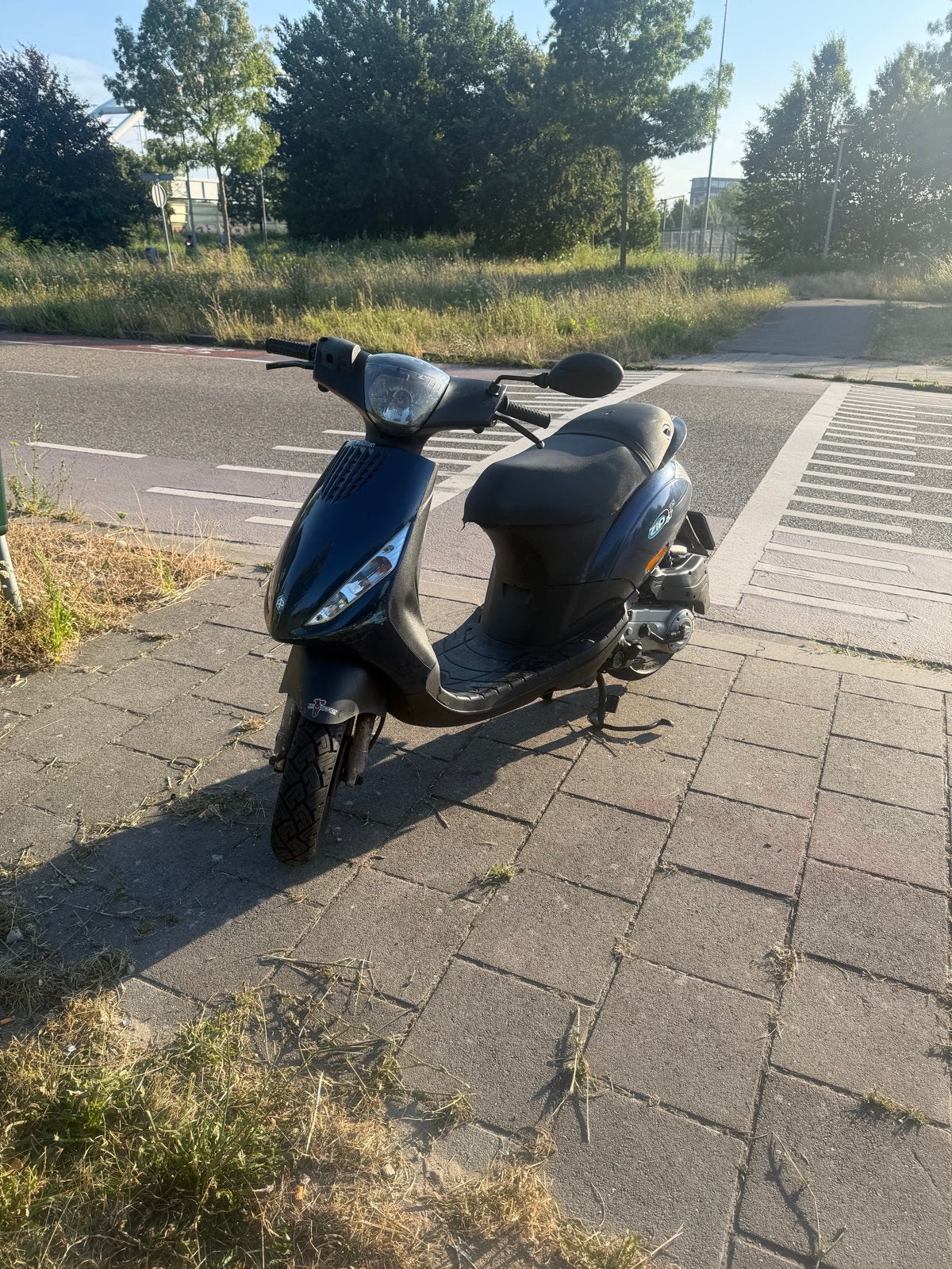 Piaggio Zip 4T 50CC 2016 - Betrouwbare scooter, Fietsen en Brommers, Ophalen, Gebruikt, Zip, Benzine