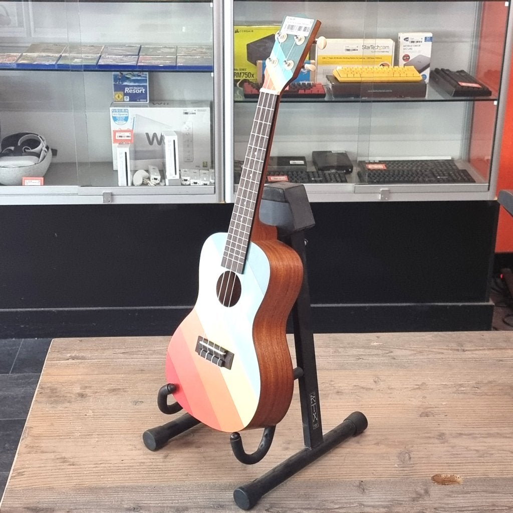 Kala Surf Far Out Ukulele | Nette Staat, Muziek en Instrumenten, Flex Ltd., Zo goed als nieuw, https://flex.com/contact-us, Nobelstraat 10, 5807 GA Oostrum LB, Limburg, Nederland