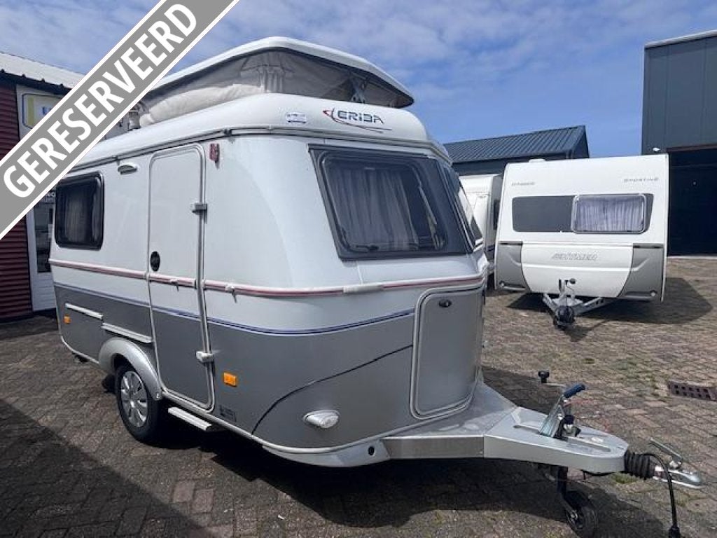 Eriba Touring Familia 320 GT bj.2010 met HEFDAK en LUIFEL, Caravans en Kamperen, Caravans, Overige typen, Standaardzit, Bedrijf
