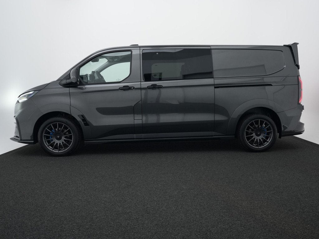 Ford E-Transit Custom 320 L2H1 MS-RT 71 kWh DC | Trekhaak |, Auto's, Bestelauto's, Automaat, Achterwielaandrijving, Zwart, Nieuw