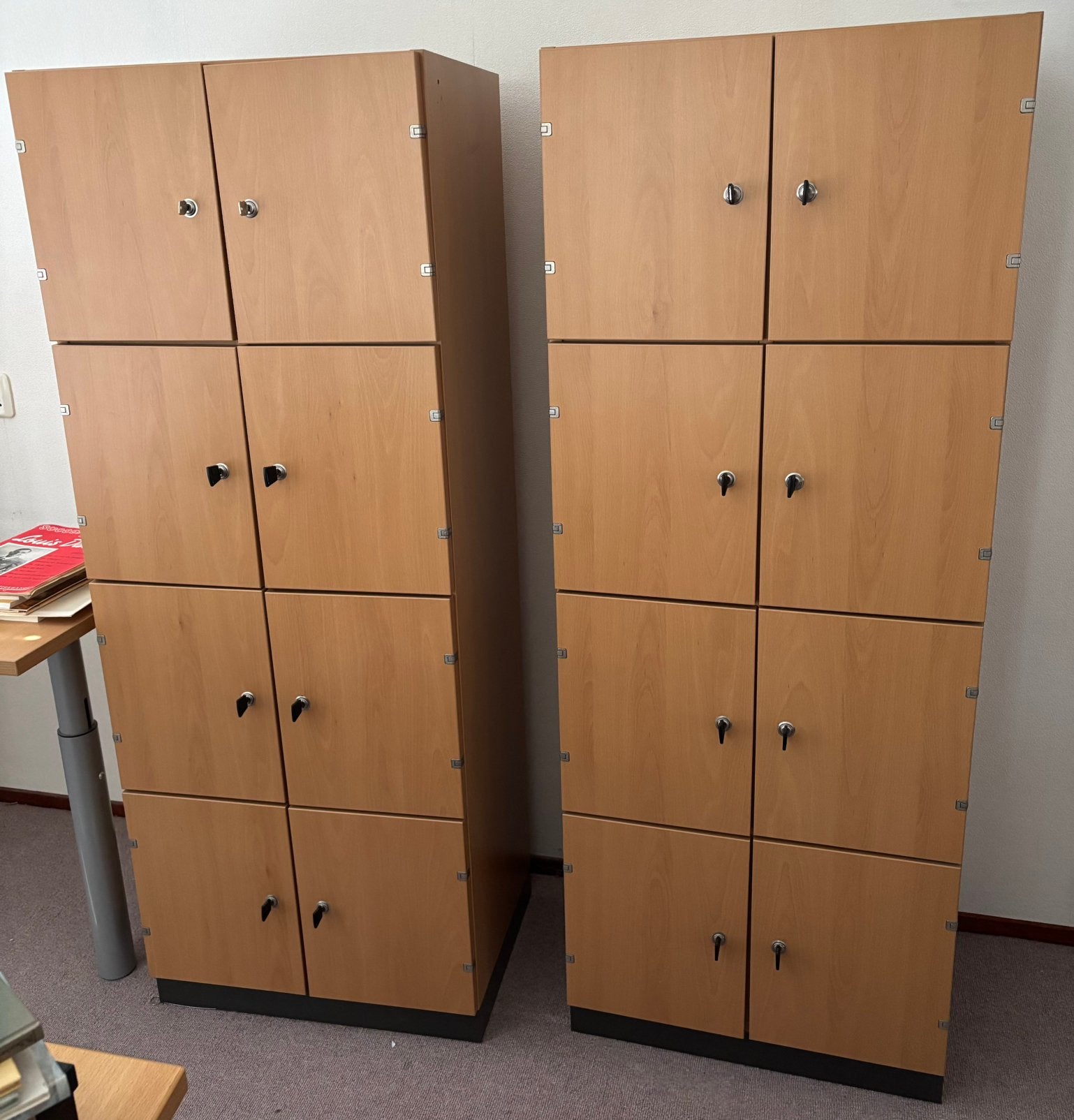 2x lockerkast hout, Ophalen, Gebruikt, Strak ontwerp
