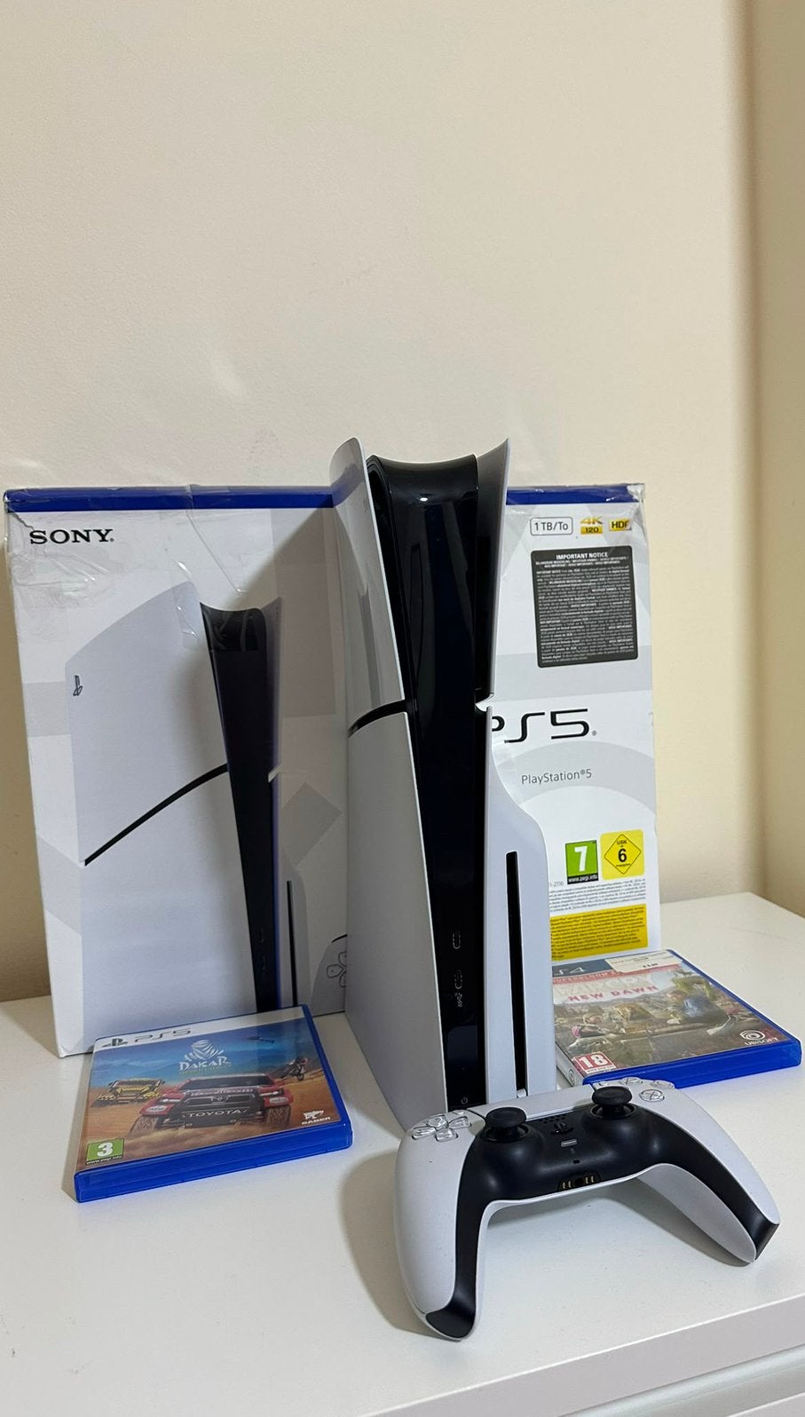 Playstation 5 disc, Spelcomputers en Games, Ophalen, Zo goed als nieuw