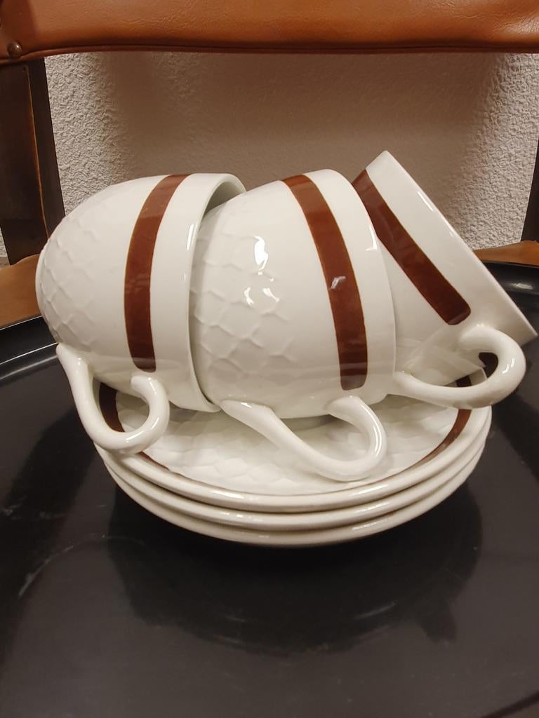 Moulin des Loups, France: Set kop en schotels, Antiek en Kunst, Ophalen of Verzenden