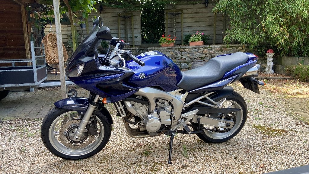 Yamaha FZ6 Fazer 600 bouwjaar 2005 (lage kilometerstand), Sportuitlaat, Particulier, Toermotor, 600 cc