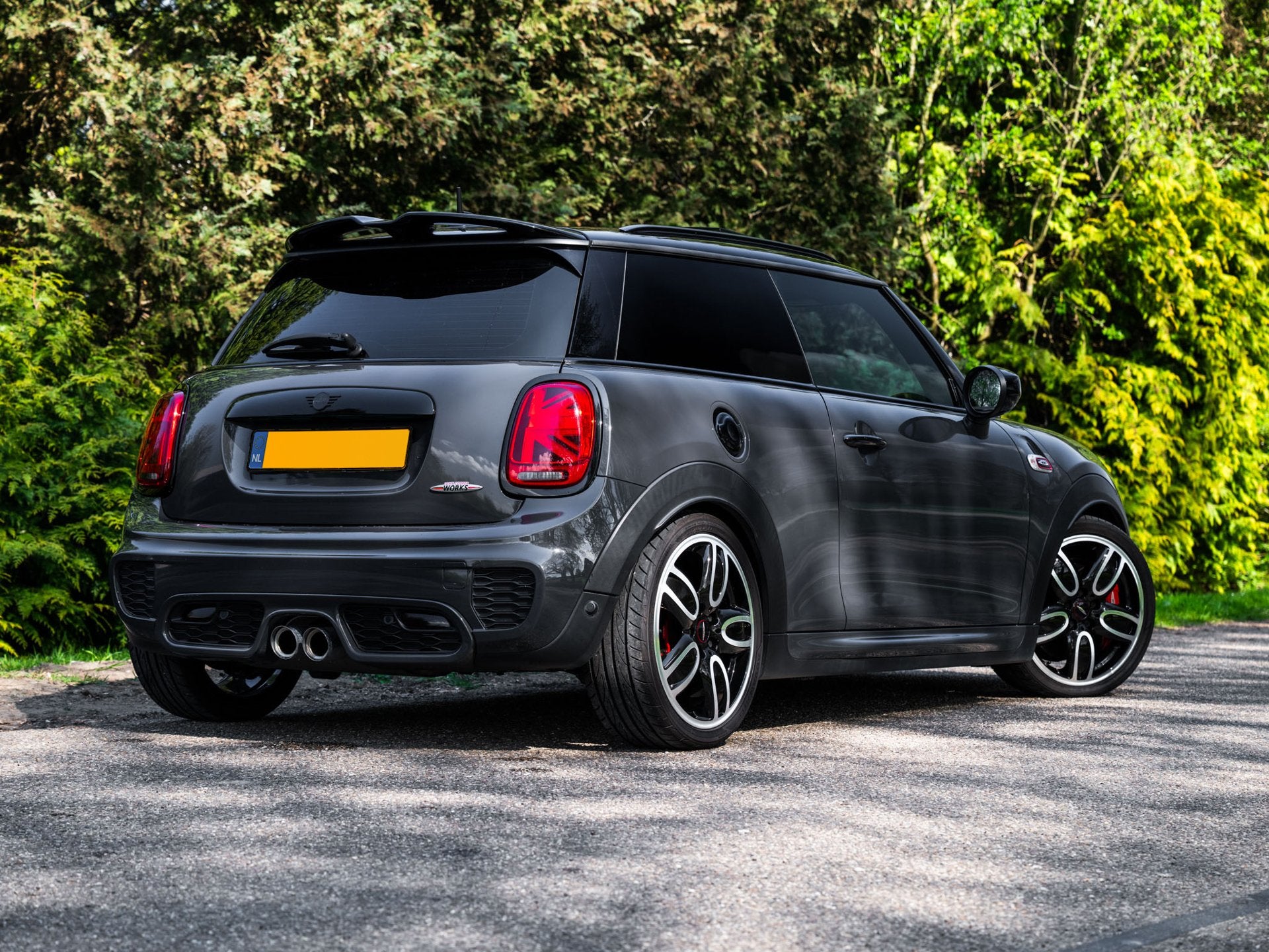 Mini Mini 2.0 John Cooper Works | Pano | H&K | 1e eig | Deal, 1998 cc, Gebruikt, 4 stoelen, Bedrijf