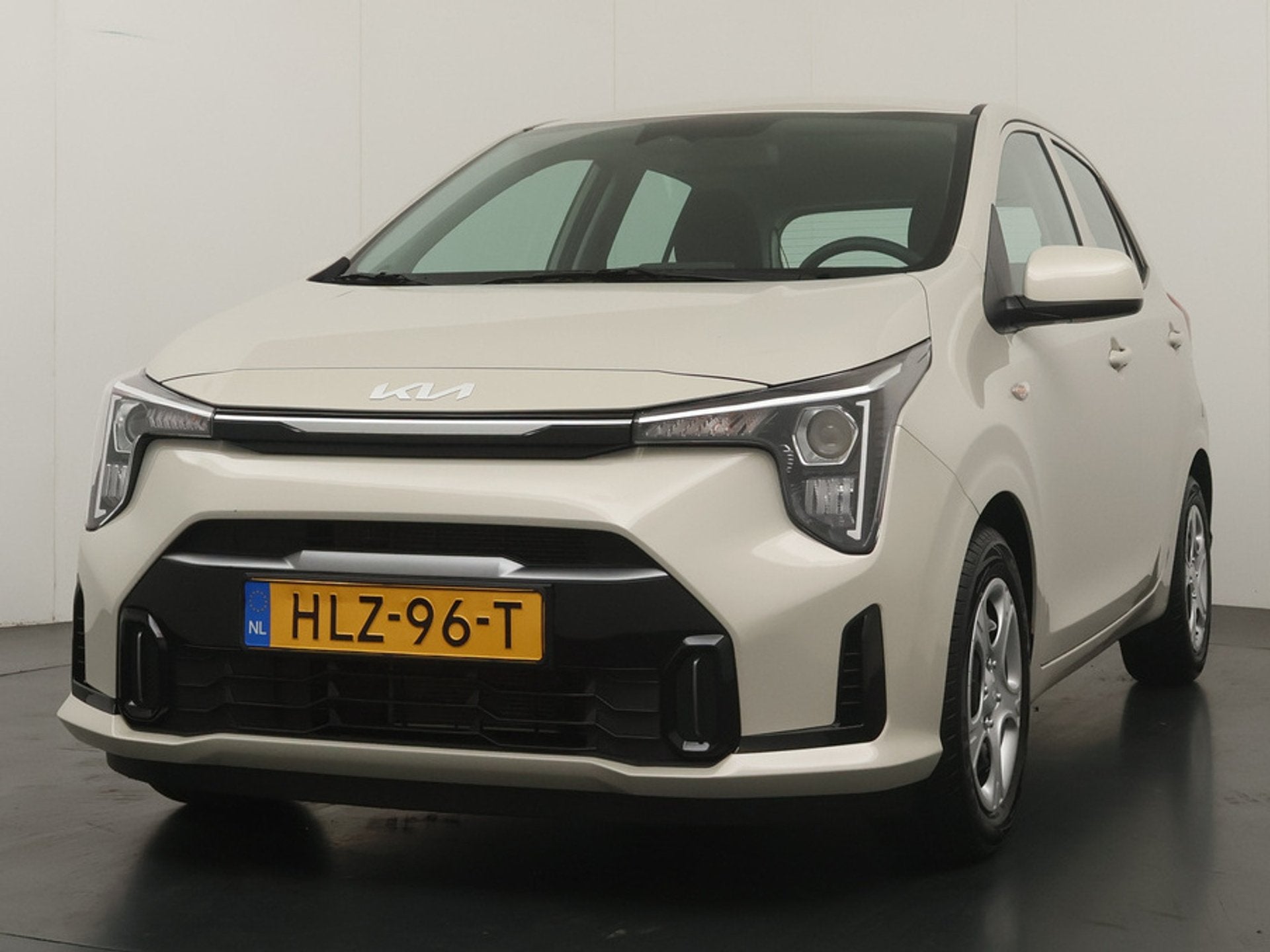 Kia Picanto 1.0 DPI DynamicLine - Achteruitrijcamera - Cruis, Auto's, Voorwielaandrijving, Stof, 4 stoelen, Handgeschakeld
