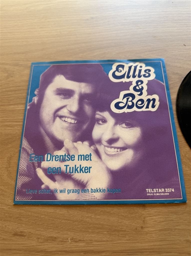Ellis en Ben - een drentse met een tukker, Ophalen of Verzenden, Zo goed als nieuw, Nederlandstalig